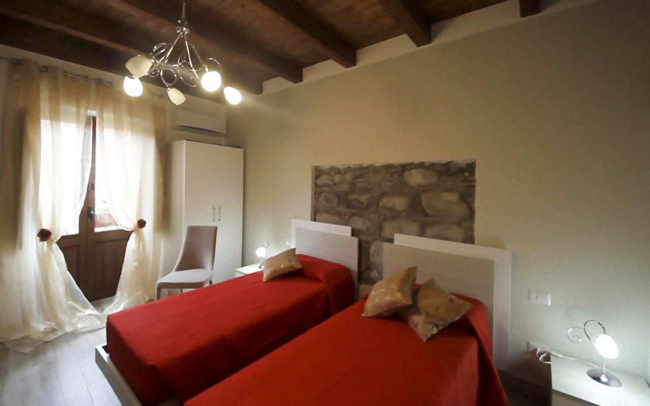 Casa Vacanze Camastra Санто-Стефано-ди-Камастра Экстерьер фото