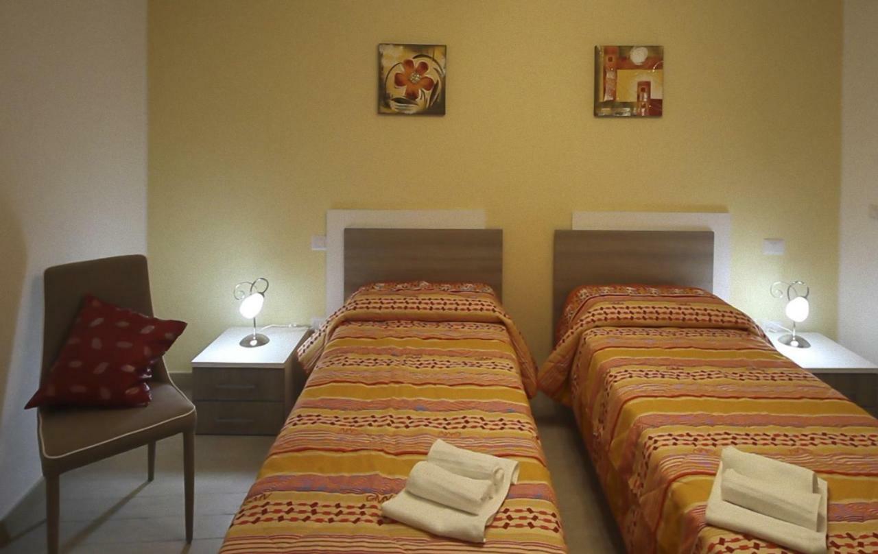 Casa Vacanze Camastra Санто-Стефано-ди-Камастра Экстерьер фото